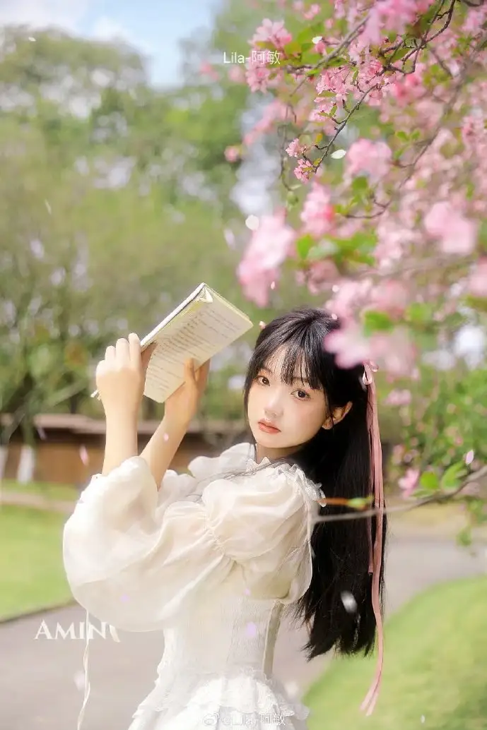 方舟下载数据趋势图